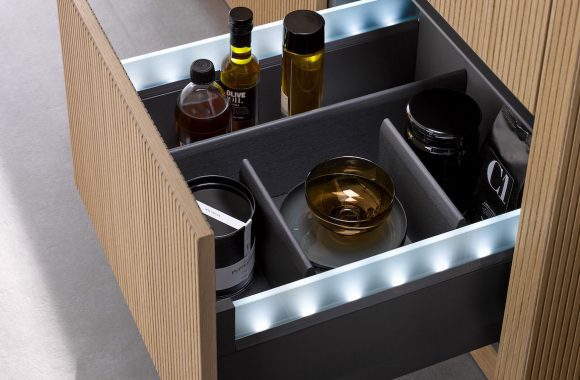 Häcker Designküche | Küchenwelt Miele Center Höpperger