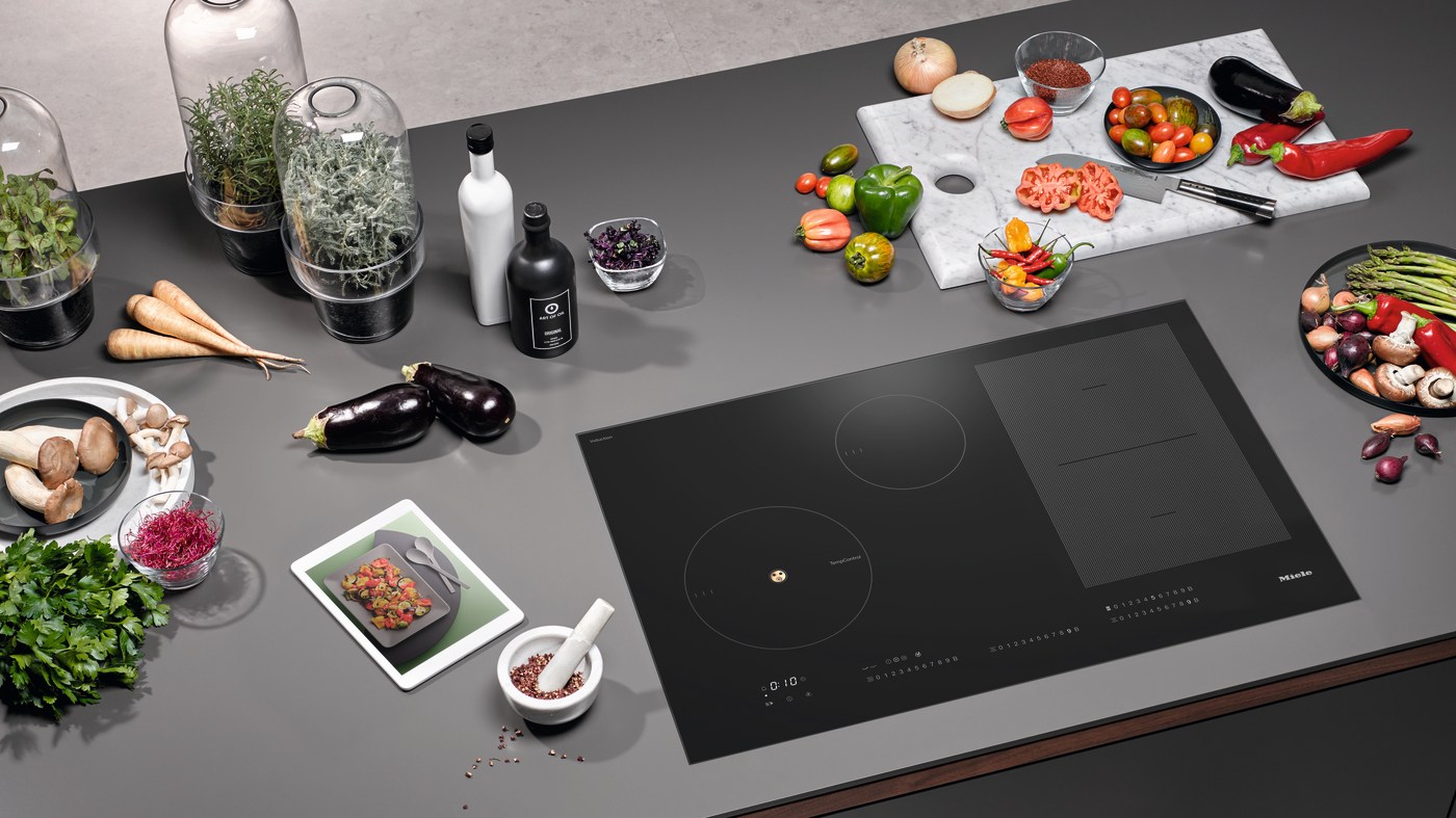 Miele Einbaugeräte Premium-Produkte bei Miele Center Höpperger in Tirol