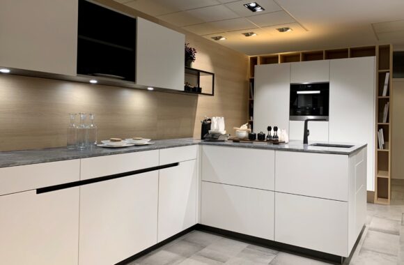 Unternehmen Miele Center Höpperger | Küchenwelt Innsbruck / Tirol