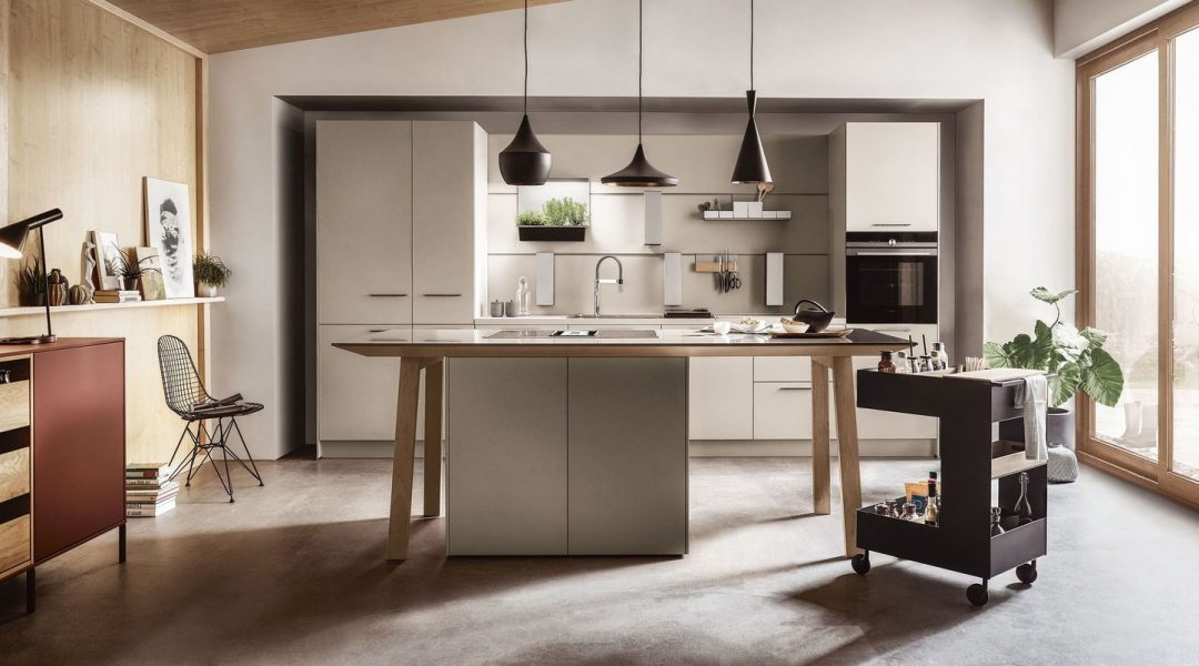 Next125 Küche im Miele Center Höpperger in Tirol Planen lassen